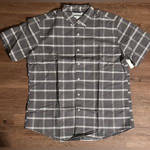 Short-Sleeve Pocket Oxford Shirt
